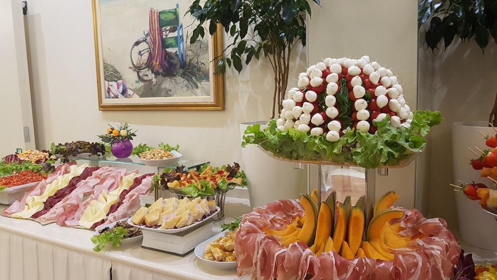 Hotel Aurora Mare Rimini Bagian luar foto